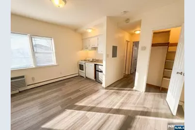 325 1st Street 6 #6, Carlstadt, NJ 07072 - Photo 3