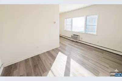 325 1st Street 6 #6, Carlstadt, NJ 07072 - Photo 5