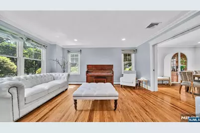 26 Devonshire Road, Cresskill, NJ 07626 - Photo 5