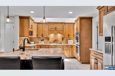 26 Devonshire Road, Cresskill, NJ 07626 - Photo 19