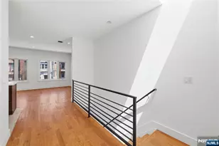 141 Beach St, Jersey City, NJ 07307 - Photo 11