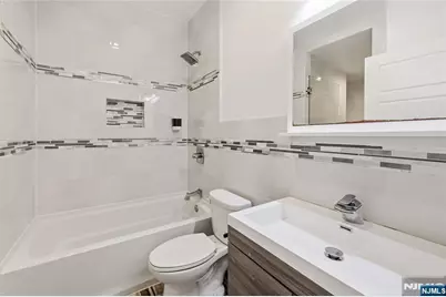 141 Beach Street, Jersey City, NJ 07307 - Photo 5