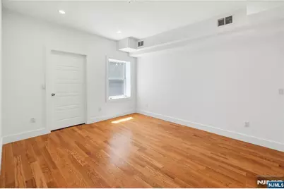 141 Beach Street, Jersey City, NJ 07307 - Photo 3