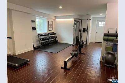 141 Beach Street, Jersey City, NJ 07307 - Photo 19