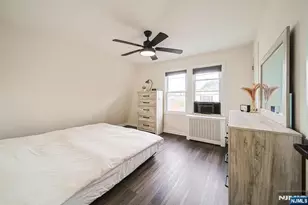 24-09 Raphael St, Fair Lawn, NJ 07410 - Photo 13