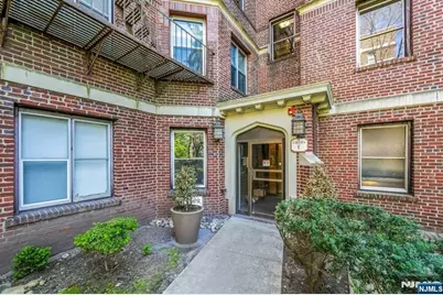 100 E Palisade Avenue A24 #A24, Englewood, NJ 07631 - Photo 15