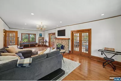 157 Sussex Road, Tenafly, NJ 07670 - Photo 7