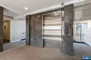 17 Meadow Road 306, Rutherford, NJ 07070 - Photo 19