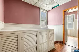 304 Terrace Ave, Jersey City, NJ 07307 - Photo 15