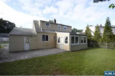 38-49 Vanore Drive, Fair Lawn, NJ 07410 - Photo 19