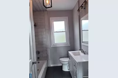 210-212 Franklin Street, Secaucus, NJ 07094 - Photo 3