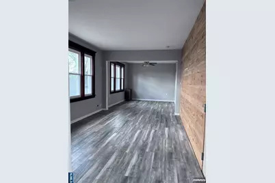 210-212 Franklin Street, Secaucus, NJ 07094 - Photo 5