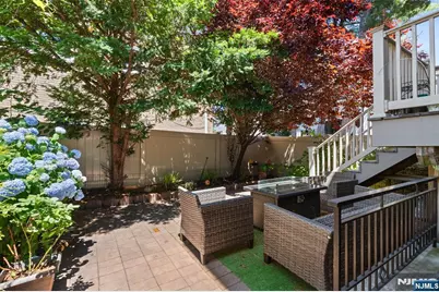 1627 John Street A #A, Fort Lee, NJ 07024 - Photo 25