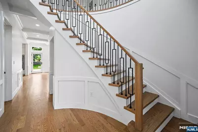 526 Doremus Avenue, Glen Rock, NJ 07452 - Photo 5
