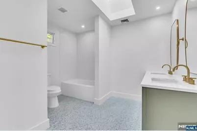 69 Broadway, Park Ridge, NJ 07656 - Photo 37
