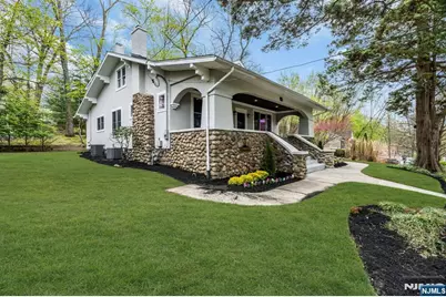 69 Broadway, Park Ridge, NJ 07656 - Photo 5