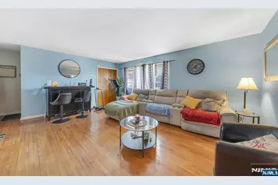 439 Bergen Boulevard, Palisades Park, NJ 07650 - Photo 11