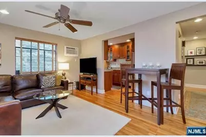 97-99 Tracey Place 1 #1, Englewood, NJ 07631 - Photo 3