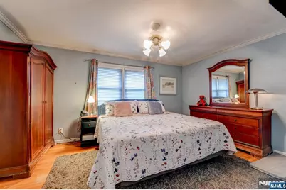 147 Field Avenue, Hasbrouck Heights, NJ 07604 - Photo 11