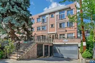 124 68th Street 206, Guttenberg, NJ 07093 - Photo 15