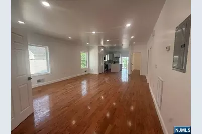 39-41 Sampson Street 1 #1, Garfield, NJ 07026 - Photo 3