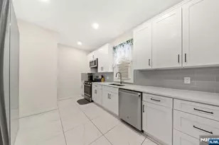 216 Maple Ave, East Orange, NJ 07017 - Photo 5