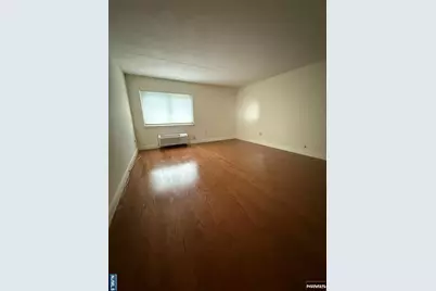 310 Lookout Avenue 106 #106, Hackensack, NJ 07601 - Photo 7