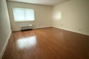 310 Lookout Ave 106, Hackensack, NJ 07601 - Photo 7