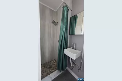 7 Frederick Terrace 3 #3, Irvington, NJ 07111 - Photo 7
