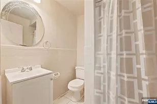604 Forest St, Orange, NJ 07050 - Photo 15