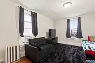 604 Forest St, Orange, NJ 07050 - Photo 21