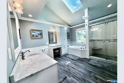 28 Sunrise Drive, Montvale, NJ 07645 - Photo 19