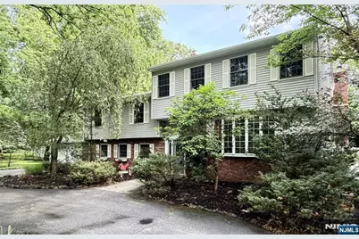 28 Sunrise Drive, Montvale, NJ 07645 - Photo 1
