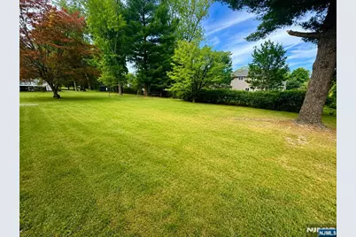 6 Rose Court, Closter, NJ 07624 - Photo 15