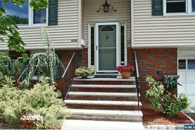 42-05 Naugle Drive, Fair Lawn, NJ 07410 - Photo 3