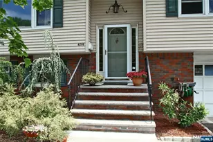 42-05 Naugle Dr, Fair Lawn, NJ 07410 - Photo 3