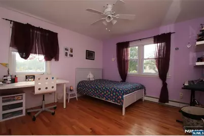 42-05 Naugle Drive, Fair Lawn, NJ 07410 - Photo 21
