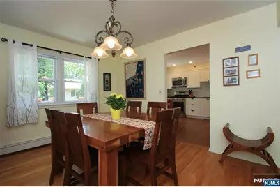 42-05 Naugle Drive, Fair Lawn, NJ 07410 - Photo 13
