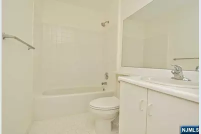 1132 Stafford Street 1132 #1132, Mahwah, NJ 07430 - Photo 17