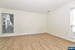 1132 Stafford Street 1132, Mahwah, NJ 07430 - Photo 13