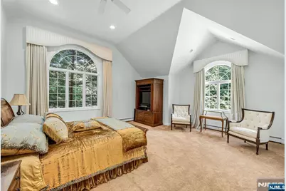 24 Vanderbeck Lane, Mahwah, NJ 07430 - Photo 21