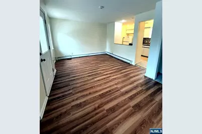265 Elm Street 261 #261, Elmwood Park, NJ 07407 - Photo 1