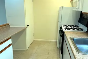 265 Elm Street 261, Elmwood Park, NJ 07407 - Photo 3