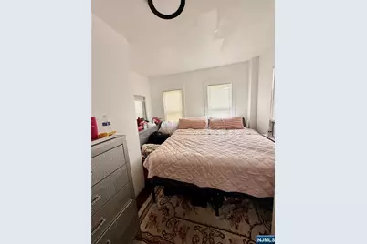 115 Chestnut Avenue, Irvington, NJ 07111 - Photo 11
