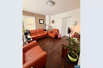 115 Chestnut Avenue, Irvington, NJ 07111 - Photo 5