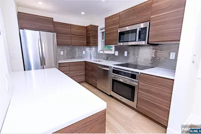 29 Upper Mountain Avenue C2901 #C2901, Montclair, NJ 07042 - Photo 7