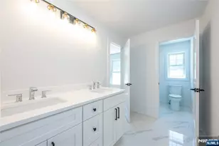 9 Emerald Dr, Hamburg, NJ 07419 - Photo 25