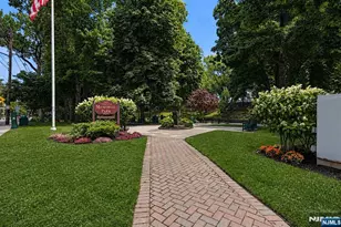 180 Edgewater Rd, Cliffside Park, NJ 07010 - Photo 13