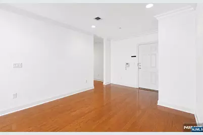 180 Edgewater Road, Cliffside Park, NJ 07010 - Photo 5