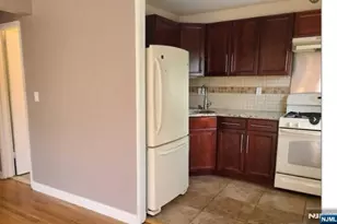 1575 Center Ave 5F, Fort Lee, NJ 07024 - Photo 5